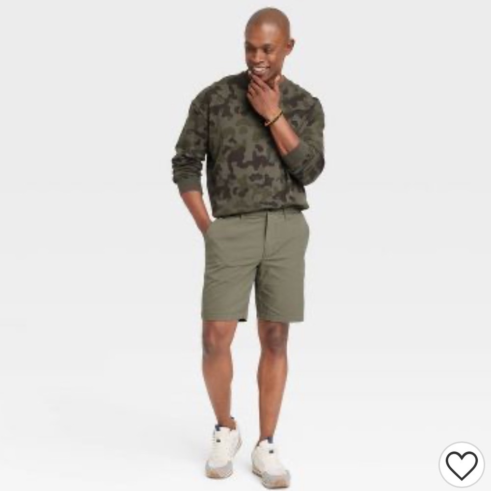 Target Men’s Hunter Green Flat Front Chino Shorts Dress